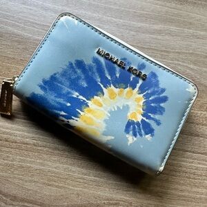 Small Micheal Kors tie-dye wallet